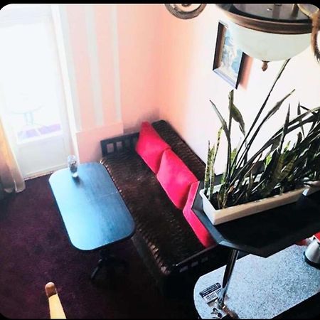 Площа Старий Ринок З Балконом Apartment Liov Exterior foto